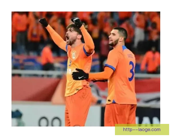 亚冠精英联赛东亚区焦点战 山东泰山主场力克神户胜利船强势抢占晋级先机